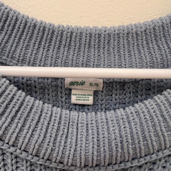 American Eagle Oversized Sweater - Picture 6 of 7